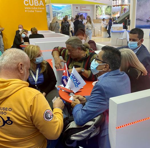 Президент NDL Yuri Belski  руководитель дайвцентров RusCubaDive ,обсудили с представителями туризма Кубы дальнейшее сотрудничество 