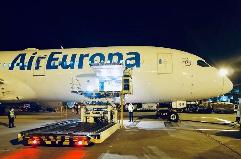 Air Europa, 25 тонн вакцин против Ковида в Колумбию