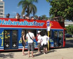 Куба приняла почти миллион туристов в первом квартале года