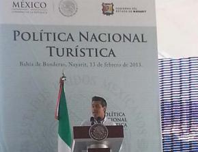 Президент Мексики объявляет новую политику для отрасли туризма